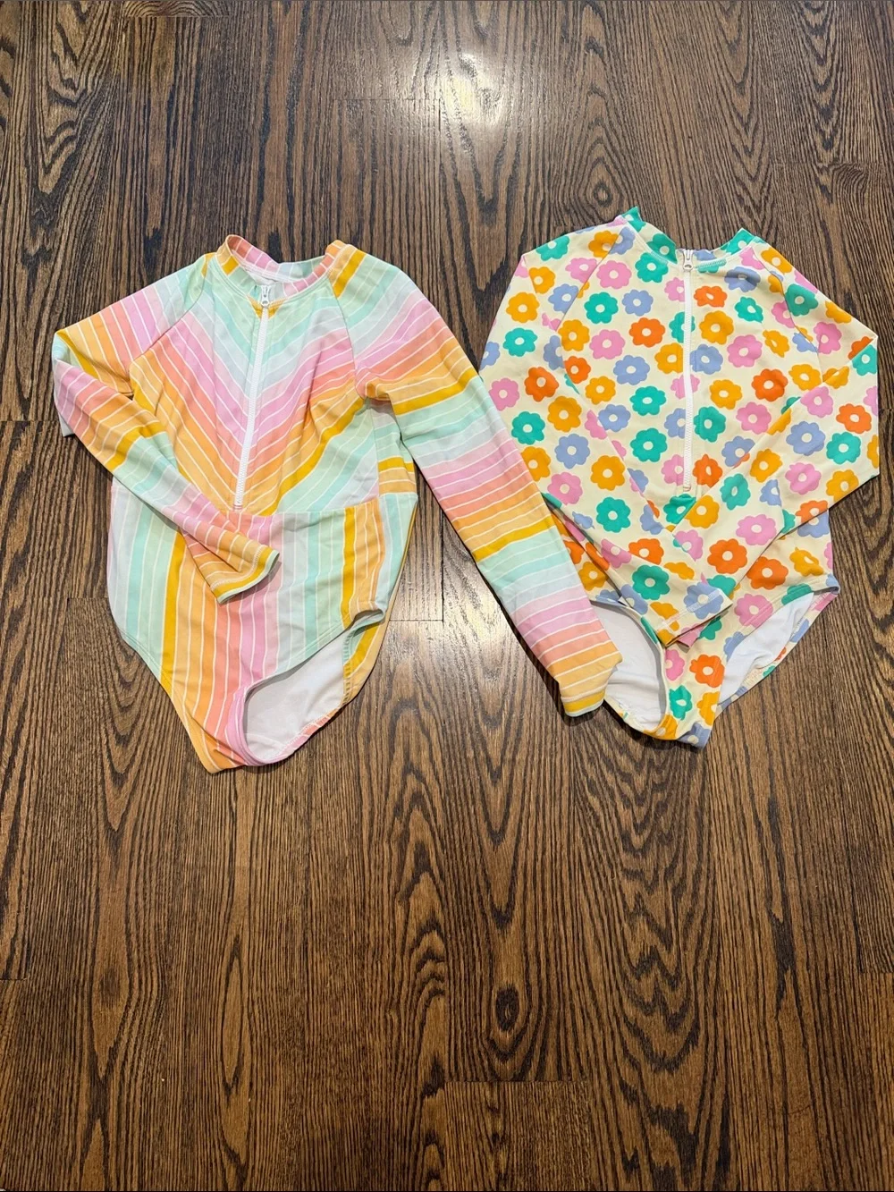 Hanna Andersson long sleeve rash guard swimsuits size 10 (2 total)